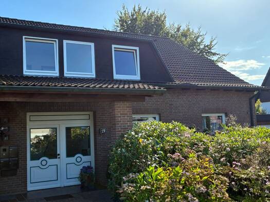 Wohnung zur Miete 770 € 2 Zimmer 70 m² Geschoss 1/2 frei ab 01.10.2026 Greevenbrook 21 Meckelfeld Seevetal 21217
