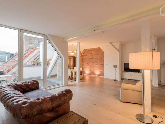 Wohnung zur Miete Wohnen auf Zeit 2.050 € 3 Zimmer 97 m² frei ab 01.04.2026 Friedrichshain Berlin 10243