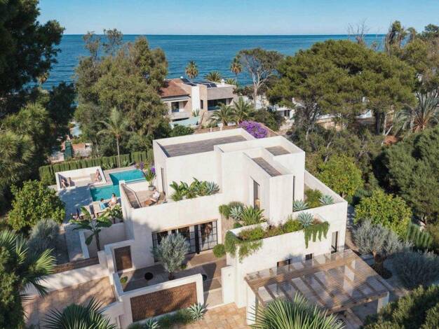Villa zum Kauf 1.890.000 € 5 Zimmer 245 m² 803 m² Grundstück Denia