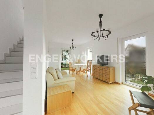 Einfamilienhaus zum Kauf 299.000 € 4 Zimmer 78 m² 320 m² Grundstück Üchtelhausen 97532