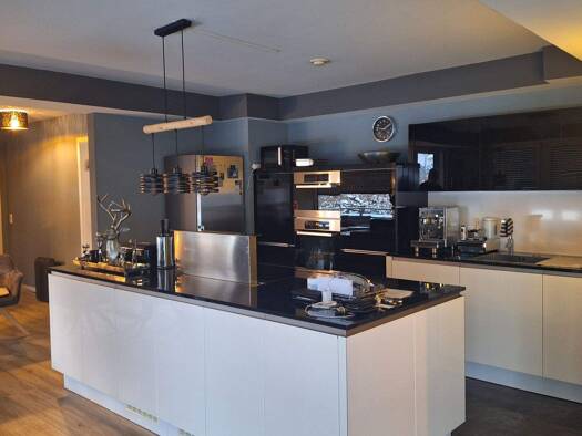 Wohnung zum Kauf als Kapitalanlage geeignet 849.000 € 3 Zimmer 125 m² Garmisch Garmisch-Partenkirchen 82467