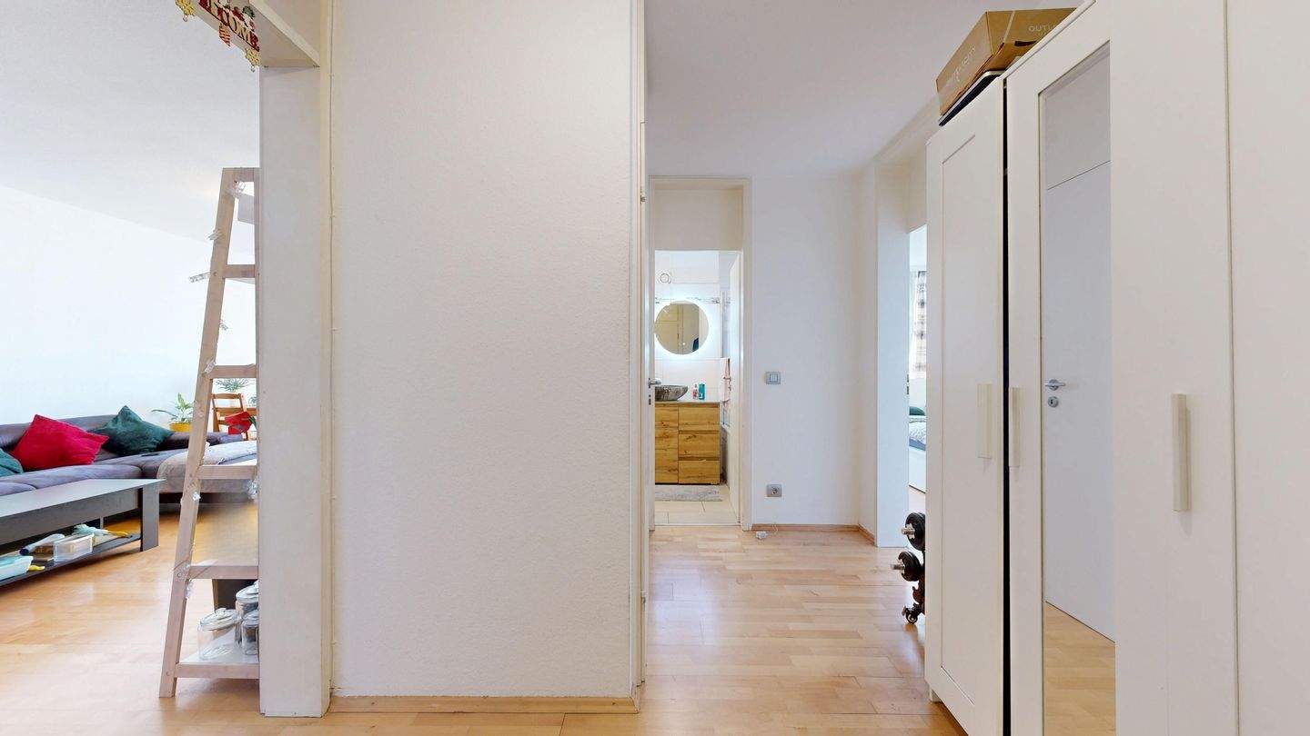 Immobilie in Hohenbrunn - Attraktive 2-Zimmer-Wohnung mit Südwest-Balkon in Ottobrunn - Bild 2