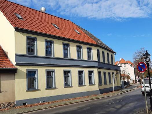 Mehrfamilienhaus zum Kauf provisionsfrei 650.000 € 16 Zimmer 564 m² 1.305 m² Grundstück Beeskow 15848