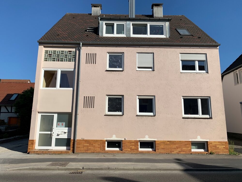 Mehrfamilienhaus zum Kauf 595.000 € 12 Zimmer 294 m²<br/>Wohnfläche 400 m²<br/>Grundstück Altenmünster - östlich I Crailsheim 74564