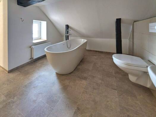 Reihenmittelhaus zum Kauf 129.000 € 5 Zimmer 168 m² 166 m² Grundstück Harzgerode 06493