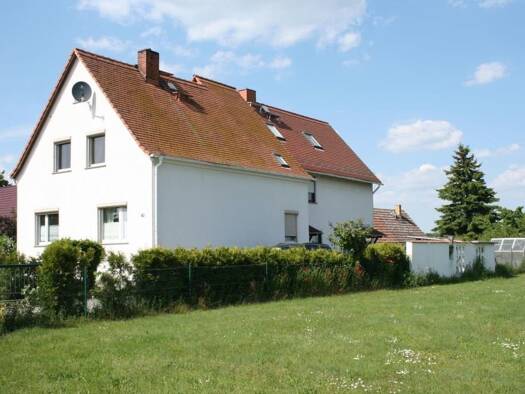 Mehrfamilienhaus zum Kauf provisionsfrei als Kapitalanlage geeignet 279.000 € 11 Zimmer 278,6 m² 860 m² Grundstück Spreewiese Großdubrau 02694