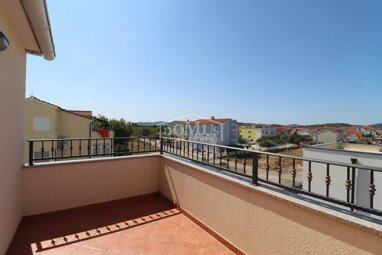 Wohnung zum Kauf 159.000 € 3 Zimmer 57 m² 2. Geschoss Vodice center