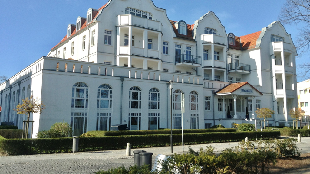 Wohnung zum Kauf 312.000 € 1,5 Zimmer 39,4 m² frei ab sofort Ostseeallee 39 Kühlungsborn 18225