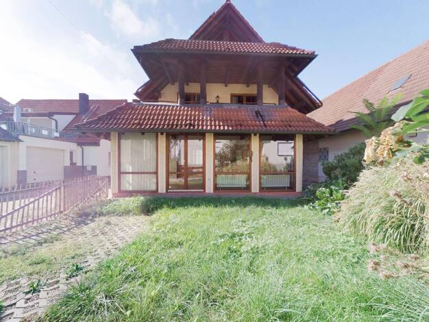 Mehrfamilienhaus zum Kauf 499.000 € 10 Zimmer 204,3 m² 260 m² Grundstück Mettingen Esslingen am Neckar 73733