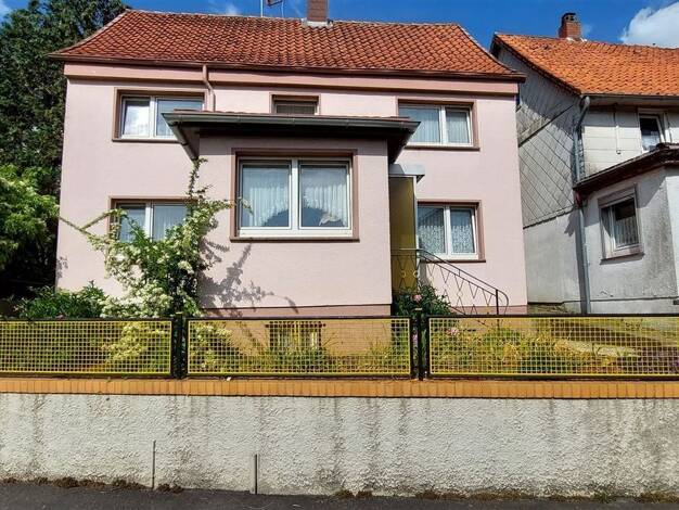 Einfamilienhaus zum Kauf 79.000 € 6 Zimmer 141 m² 255 m² Grundstück frei ab sofort Ammensen Delligsen 31037