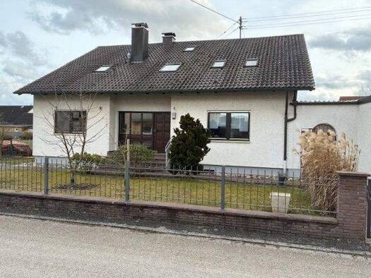 Wohnung zur Miete 1.100 € 2 Zimmer 130 m² frei ab 01.04.2026 Offingen 89362