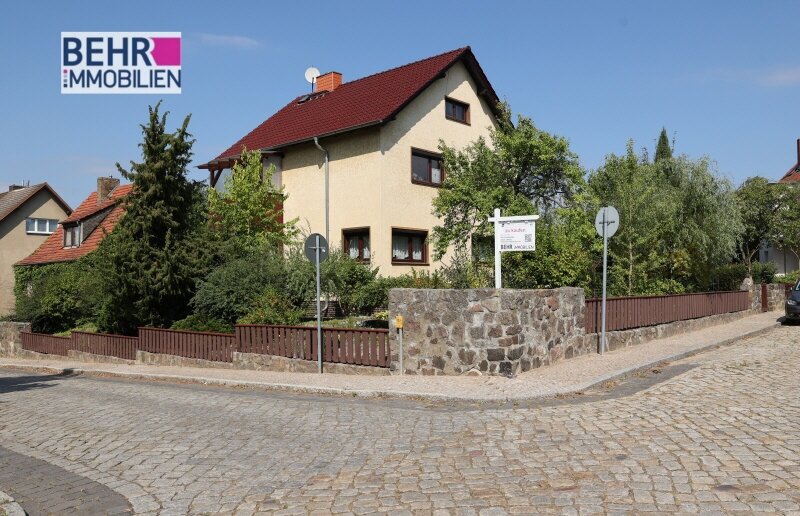 Villa zum Kauf 450.000 € 5 Zimmer 140 m²<br/>Wohnfläche 832 m²<br/>Grundstück Stadtmitte Eberswalde 16225