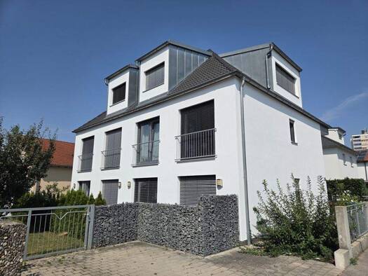 Haus zum Kauf 1.292.000 € 205,2 m² 453 m² Grundstück Nürnberger Straße 40 Ingolstadt Ingolstadt 85055