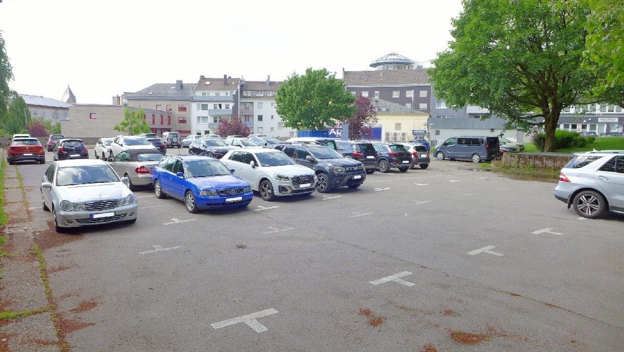 Immobilie zum Kauf 795.000 € 2.142 m²<br/>Fläche Altstadt Remscheid 42853