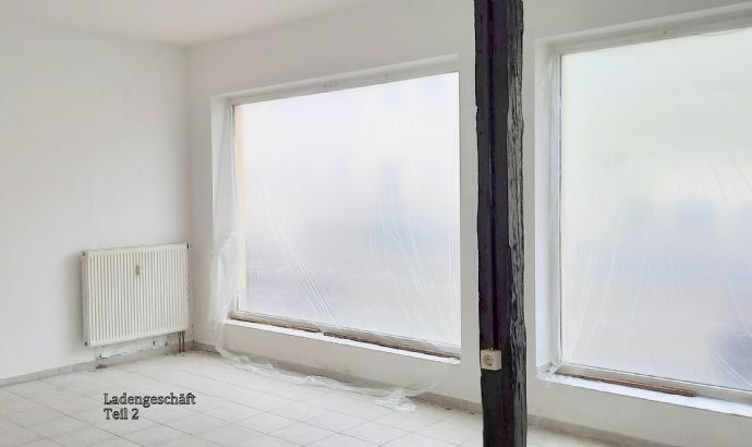 Wohnung zum Kauf 34.500 € 60 m²<br/>Wohnfläche EG<br/>Geschoss ab sofort<br/>Verfügbarkeit Ostvorstadt Plauen 08527