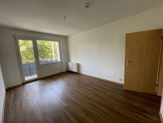Wohnung zur Miete 432 € 4 Zimmer 74,5 m² 1. Geschoss Hans-Stubbe-Straße 16 Gatersleben Seeland 06466