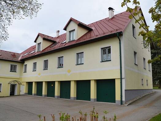 Wohnung zur Miete 543 € 77,7 m² Bahnstraße 34/16 Hirschbach 3942