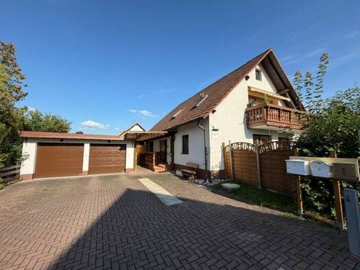 Wohnung zum Kauf 405.000 € 5 Zimmer 122 m² Geschoss 2/2 frei ab sofort Gremsdorf Gremsdorf 91350