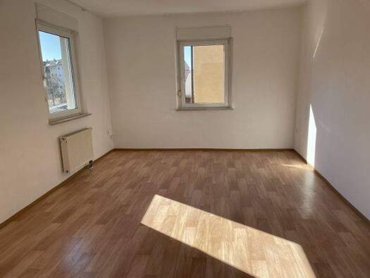 Wohnung zur Miete 512 € 2 Zimmer 53 m² 2. Geschoss frei ab sofort Ludwig-Feuerbach-Straße Rennweg Nürnberg 90489