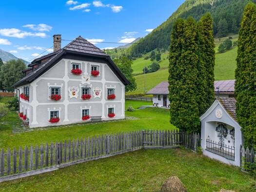 Herrenhaus zum Kauf 690.000 € 14 Zimmer 285 m² 2.248 m² Grundstück Rennweg am Katschberg 9863