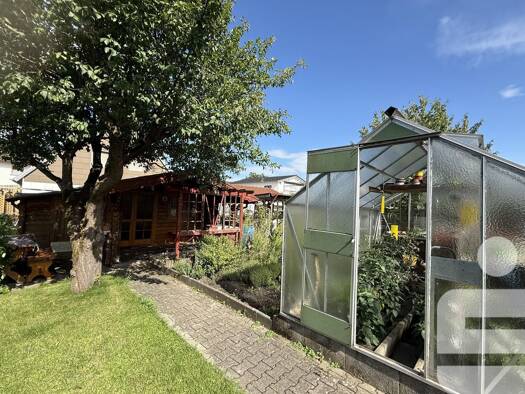 Reihenmittelhaus zum Kauf 255.000 € 4 Zimmer 63 m² 275 m² Grundstück Töging 84513