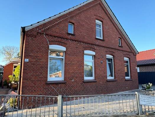 Studio zur Miete 450 € 1 Zimmer frei ab 01.07.2026 Loga Leer 26789