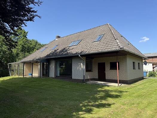 Einfamilienhaus zur Miete 1.900 € 6 Zimmer 170 m² 1.300 m² Grundstück frei ab sofort Sieker Berg 7a Siek 22962