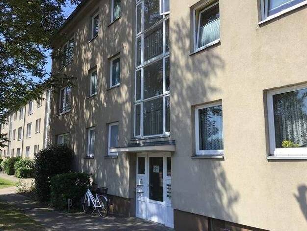 Wohnung zur Miete 582 € 2 Zimmer 54,7 m² 2. Geschoss frei ab 07.02.2026 Ostpreußenring 21 Kücknitz Lübeck 23569