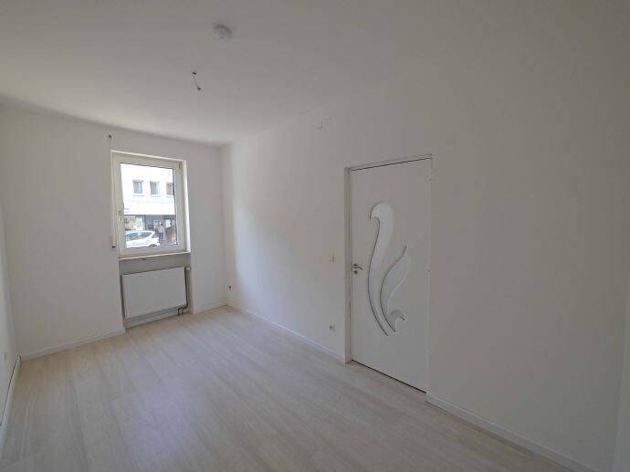 Renovierte 2-Zi-Whg im Hochparterre in gut angebundener Lage! – Wölckernstraße 63, 90459 Nürnberg – Vorschaubild 9