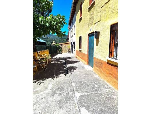 Villa zum Kauf 58.000 € 4 Zimmer 160 m² Barruelo de Santullán 34820
