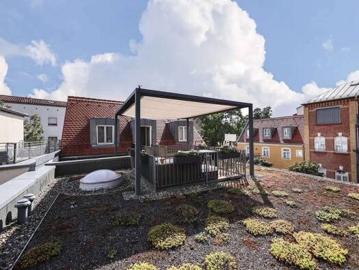 Wohnung zur Miete 700 € 3,5 Zimmer 109 m² Geschoss 2/3 frei ab sofort Adolf-Kolping-Straße 3 Ingolstadt Ingolstadt 85049