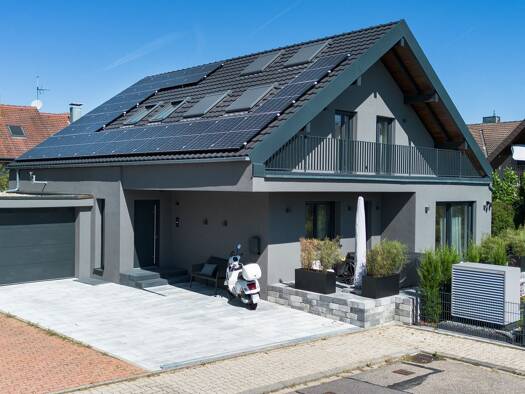 Einfamilienhaus zum Kauf 1.250.000 € 8 Zimmer 238 m² 493 m² Grundstück Reichenbach Waldbronn 76337