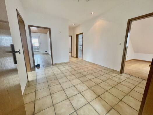 Wohnung zur Miete 1.250 € 4 Zimmer 130 m² Geschoss 1/1 frei ab 01.03.2026 Voxtrup Osnabrück 49086