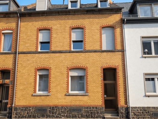 Mehrfamilienhaus zum Kauf als Kapitalanlage geeignet 229.997 € 6 Zimmer 195 m² 233 m² Grundstück Bachstraße 16 Mayen 56727