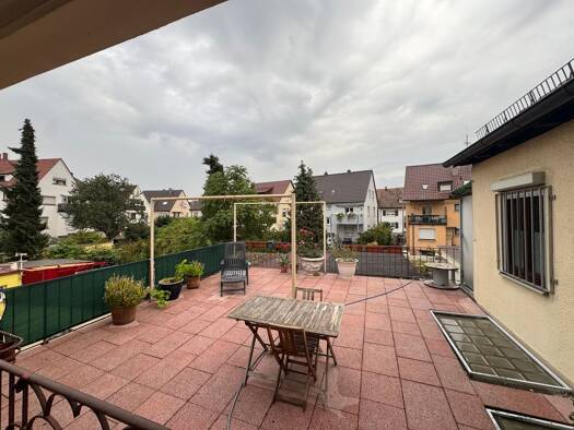 Wohnung zur Miete 1.700 € 3,5 Zimmer 120 m² Geschoss 1/3 frei ab sofort Geislinger Straße 22 Wangen Stuttgart 70327