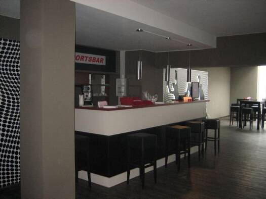 Laden zur Miete 2.100 € 140 m² Verkaufsfläche Langemarckstr. 203 Hohentor Bremen 28199