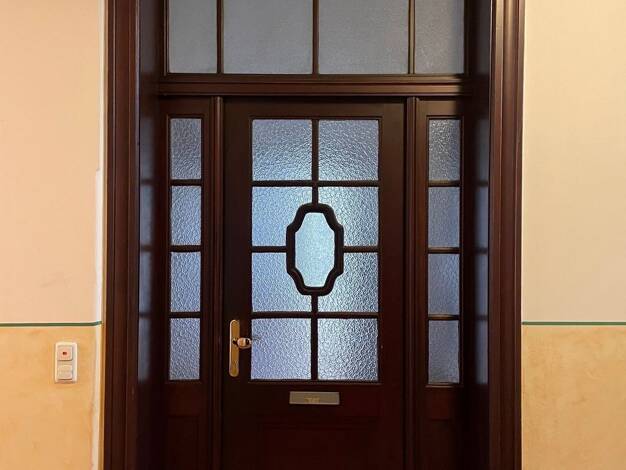 Wohnung zur Miete 330 € 2 Zimmer 55 m² Rosa-Luxemburg-Straße 16 Greiz Greiz 07973
