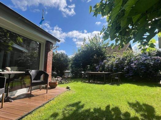 Einfamilienhaus zum Kauf 1.075.000 € 4 Zimmer 102 m² 444 m² Grundstück Blankenese Hamburg 22587