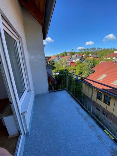 Wohnung zur Miete 696 € 4 Zimmer 87 m² frei ab 01.06.2025 Manebach Langewiesen 98693