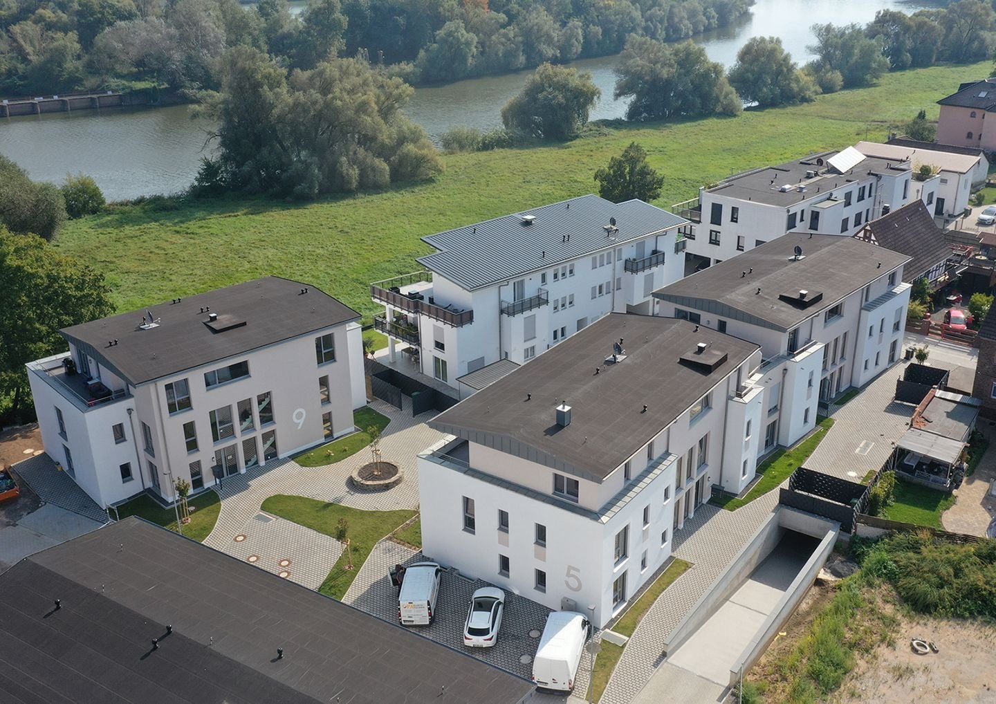 Penthouse zum Kauf 368.000 € 2 Zimmer 70,7 m²<br/>Wohnfläche Hainstadt Hainburg 63512