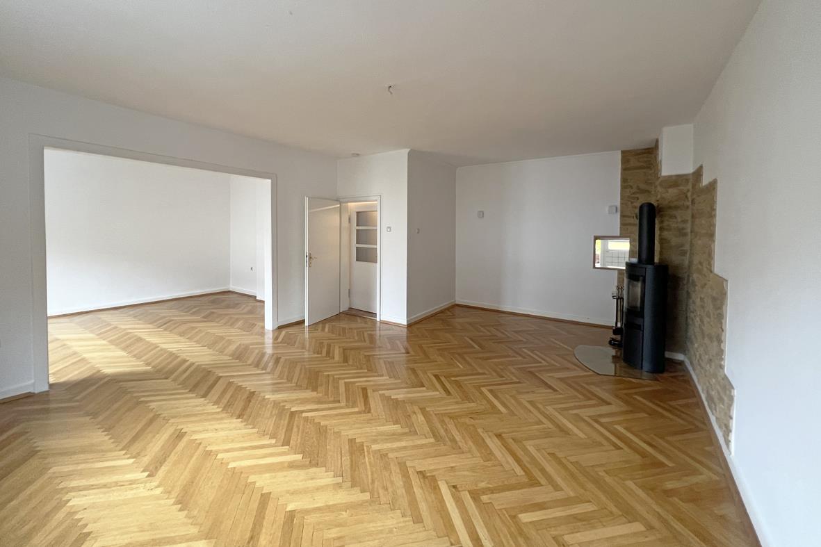 Wohnung zur Miete 1.110 € 2 Zimmer 103 m²<br/>Wohnfläche Südviertel Essen 45128