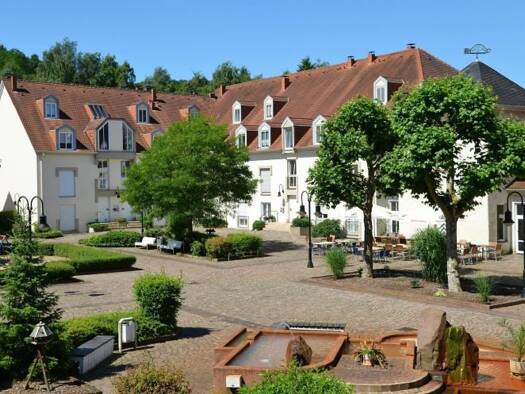 WG-Zimmer zur Miete 700 € 2,5 Zimmer 74 m² Geschoss -1/4 frei ab 01.06.2026 Am Soutyhof 23 Beaumarais Saarlouis 66740