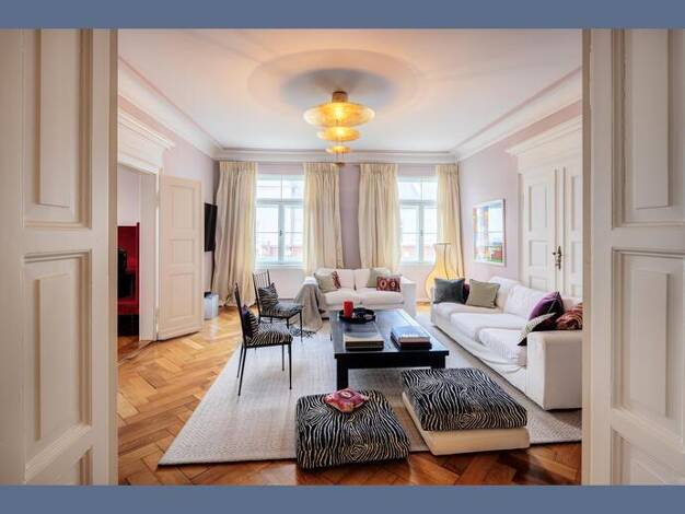 Wohnung zur Miete Wohnen auf Zeit 6.820 € 6,5 Zimmer 188 m² Neuhausen-Nymphenburg München 80636