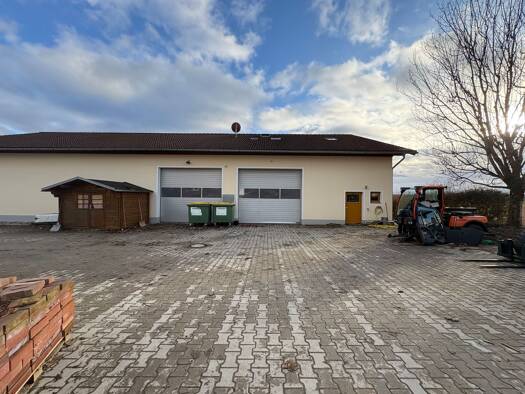 Haus zur Miete 3.500 € 1 Zimmer 340 m² 340 m² Grundstück frei ab 01.03.2026 Harthausen Grasbrunn 85630