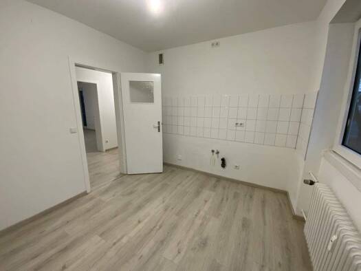 Wohnung zur Miete 749 € 3 Zimmer 74 m² EG Kahlertstraße 160 Innenstadt Gütersloh 33330