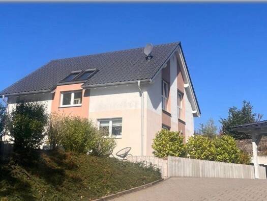Einfamilienhaus zur Miete 1.290 € 5 Zimmer 141 m² 769 m² Grundstück frei ab 01.03.2026 Friedewald 36289
