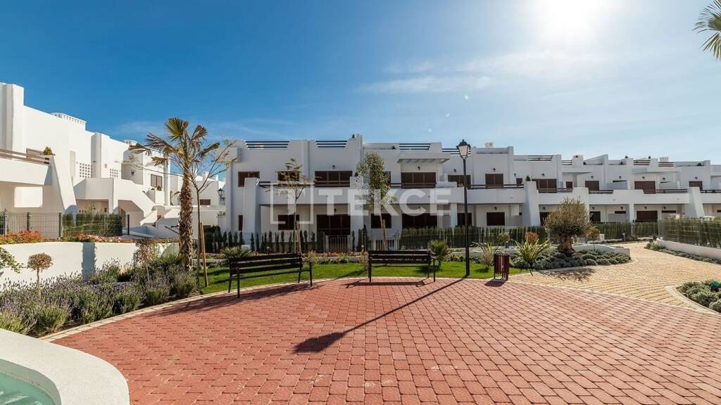 Studio zum Kauf 244.000 € 4 Zimmer 92 m² EG Almería 04640