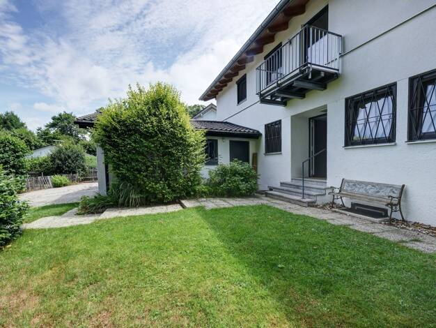 Einfamilienhaus zum Kauf 9 Zimmer 217 m² 886 m² Grundstück frei ab sofort Hohenschäftlarn Schäftlarn 82069