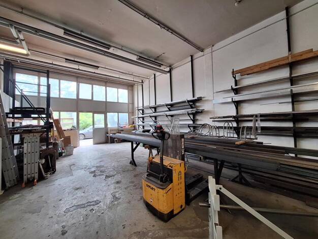 Lagerhalle zur Miete 10,66 € 296,8 m² Lagerfläche Brunhamstraße 21 Aubing-Lochhausen-Langwied München 81249