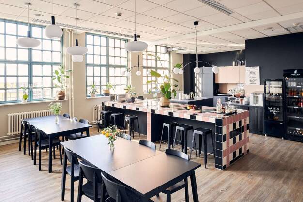 Bürofläche zur Miete provisionsfrei 64 m² Bürofläche teilbar ab 7 m² Voltastraße 5 Gesundbrunnen Berlin 13355